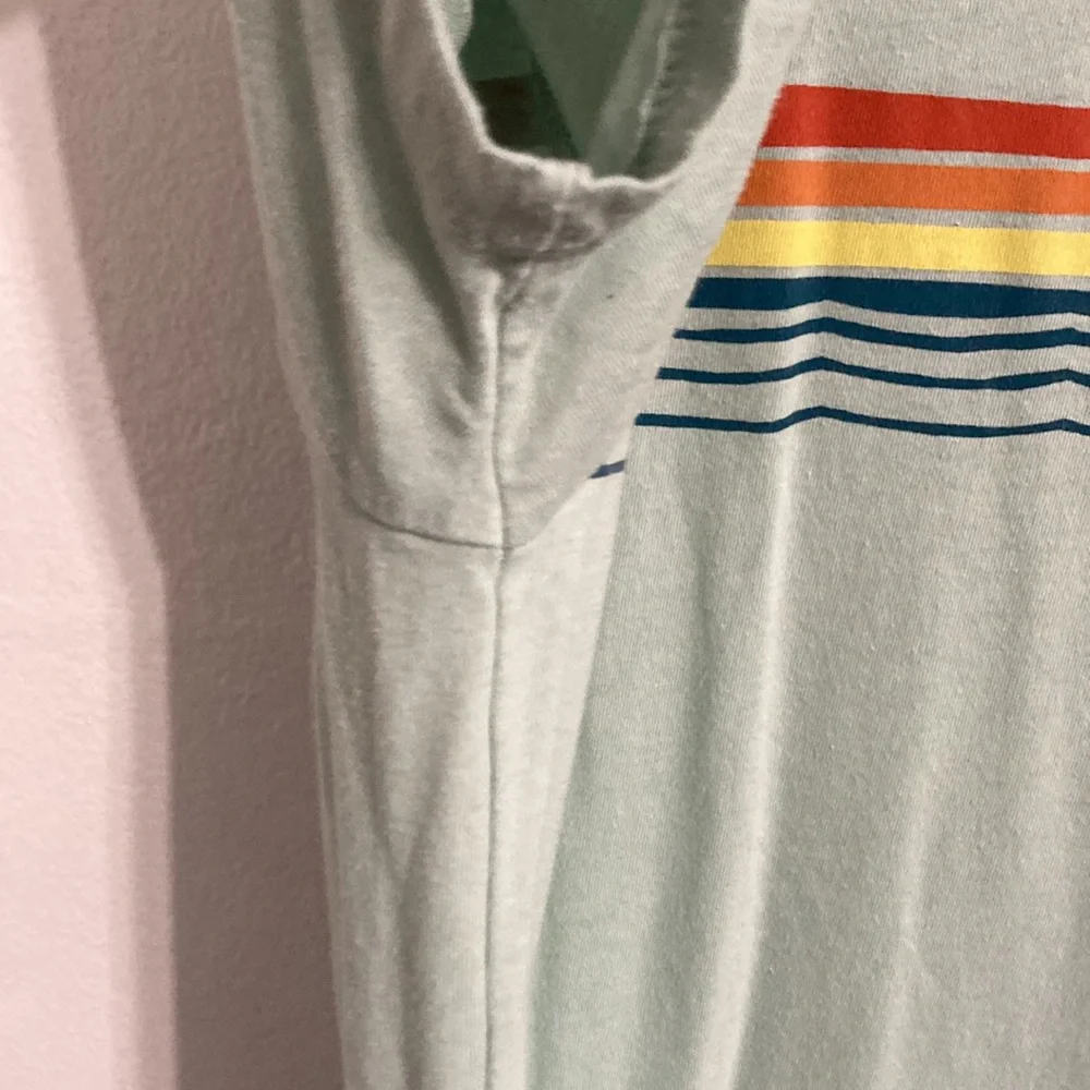 Old navy Tropical  mens t shirt size xL - Picture 4 of 7